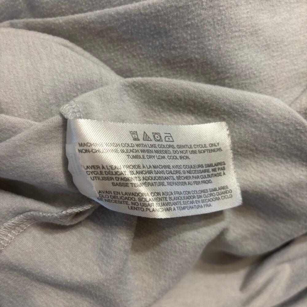 Greg Norman XL Long Sleeve Golf Shirt Gray Quarter Zip Performance Pullover - Picture 7 of 7